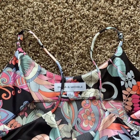 Emma and Michelle floral slip dress - Picture 5 of 5